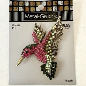 Metal Gallery Humming bird in flight rhinestone embellished brooch‎ pendant Pin